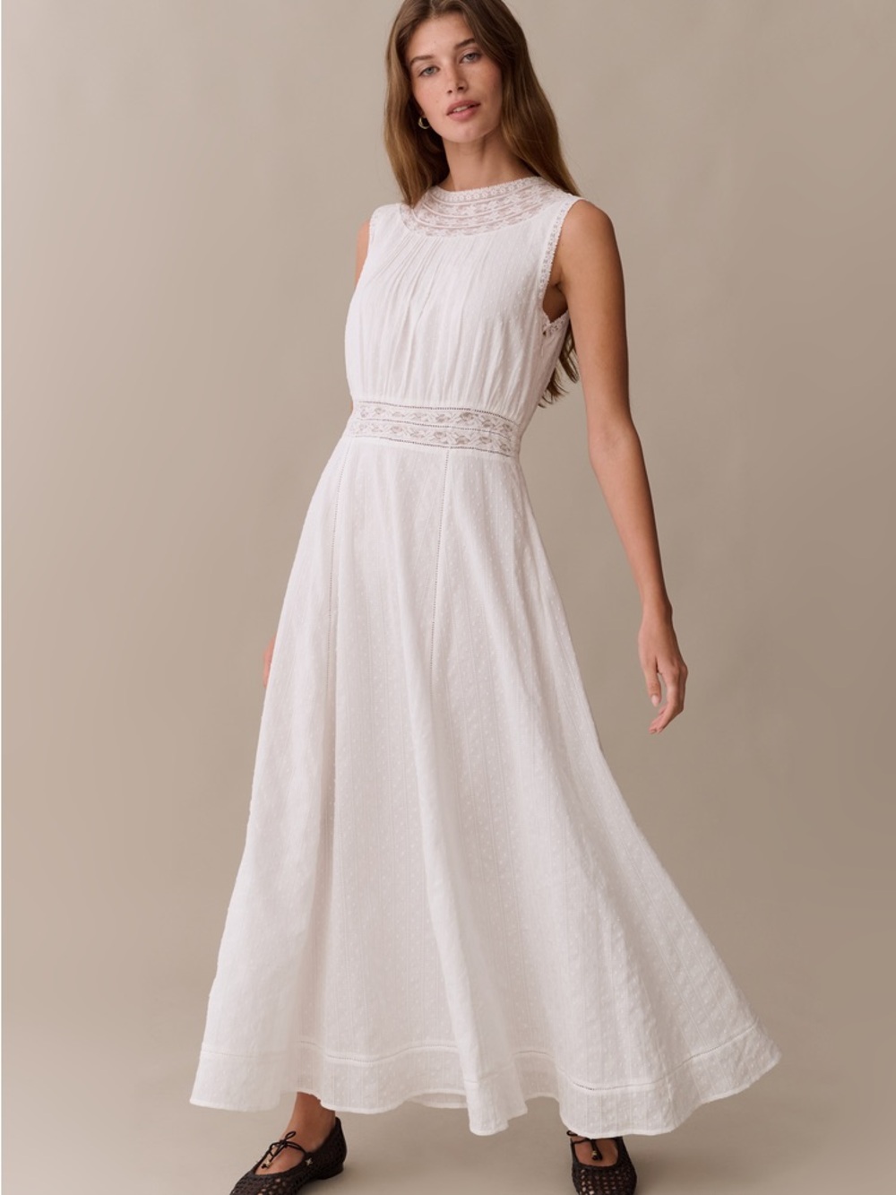 Sorella White Sleeveless Romantic Maxi Dress with Lace Details Size S